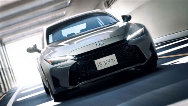 レクサス IS