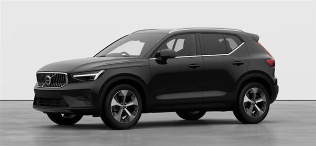 �{���{ XC40
